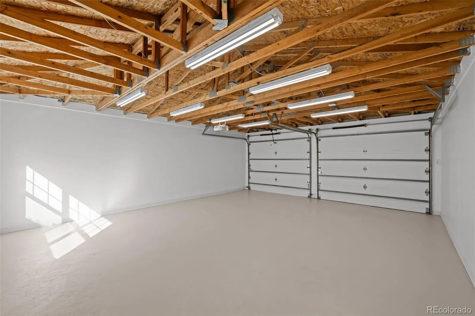 04142026185723 1600 40