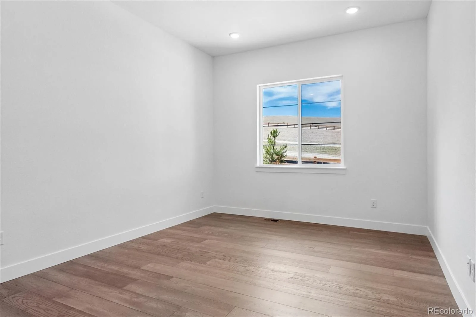 1303 Oleander Street Castle Rock CO 80109 MLS #REC9865699 06092026154951 1600 15