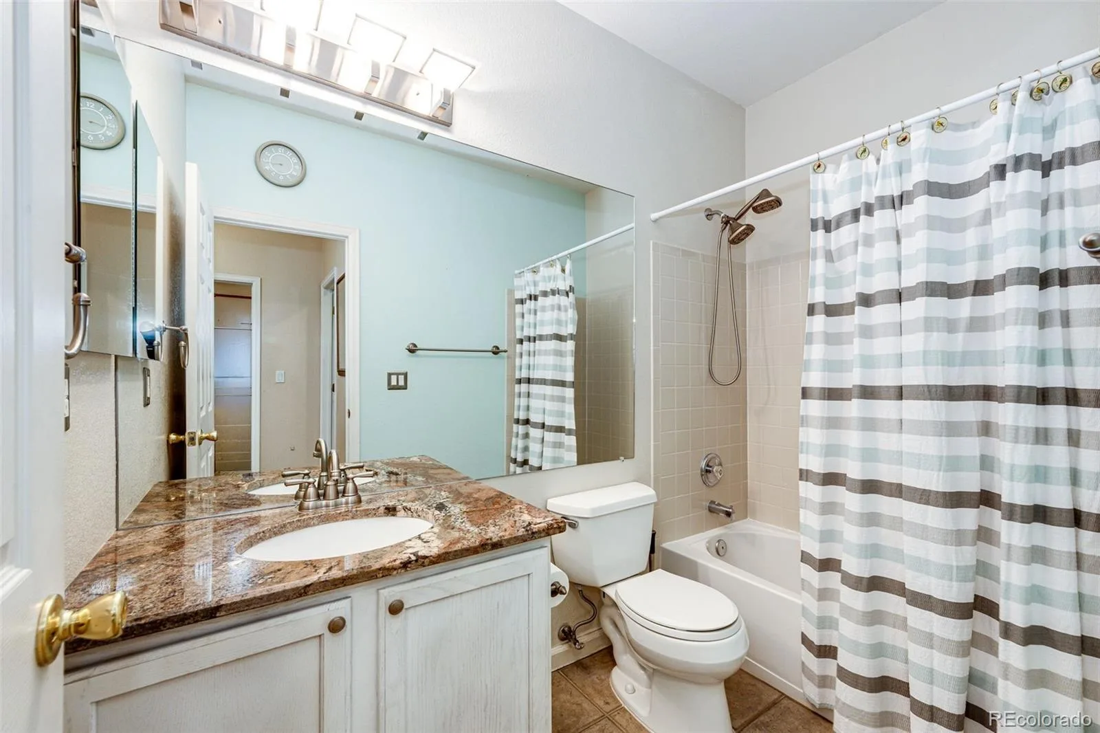 11223 Wintergreen Drive Parker CO 80138 | MLS #REC9866102 07302026181724 1600 21