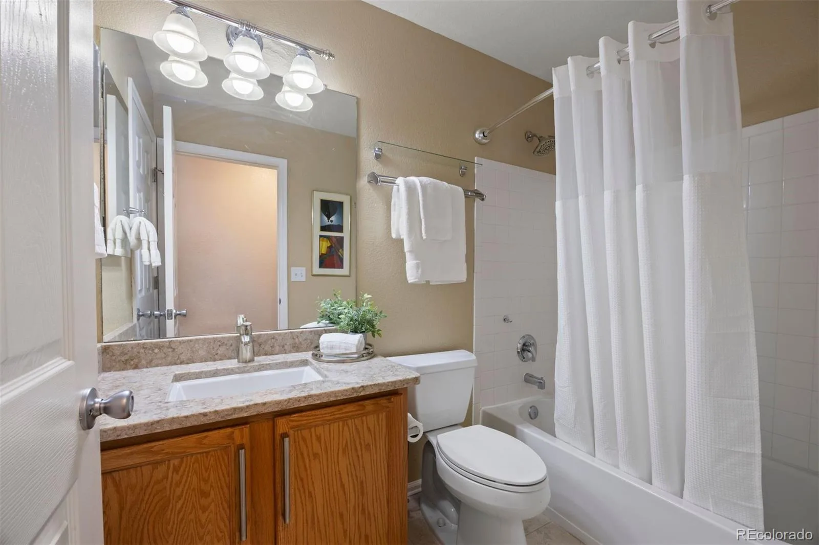1201 Berganot Trail Castle Pines CO 80108 MLS #REC9866972 07312026154244 1600 17