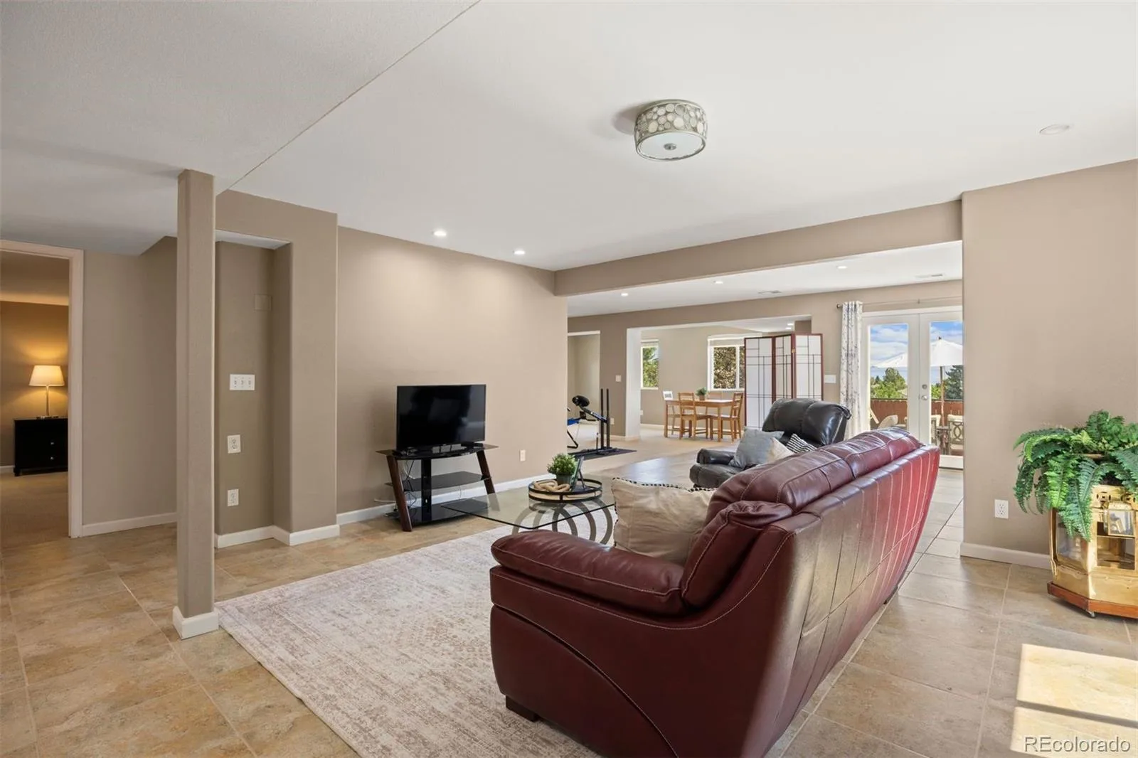 1201 Berganot Trail Castle Pines CO 80108 MLS #REC9866972 07312026154244 1600 22