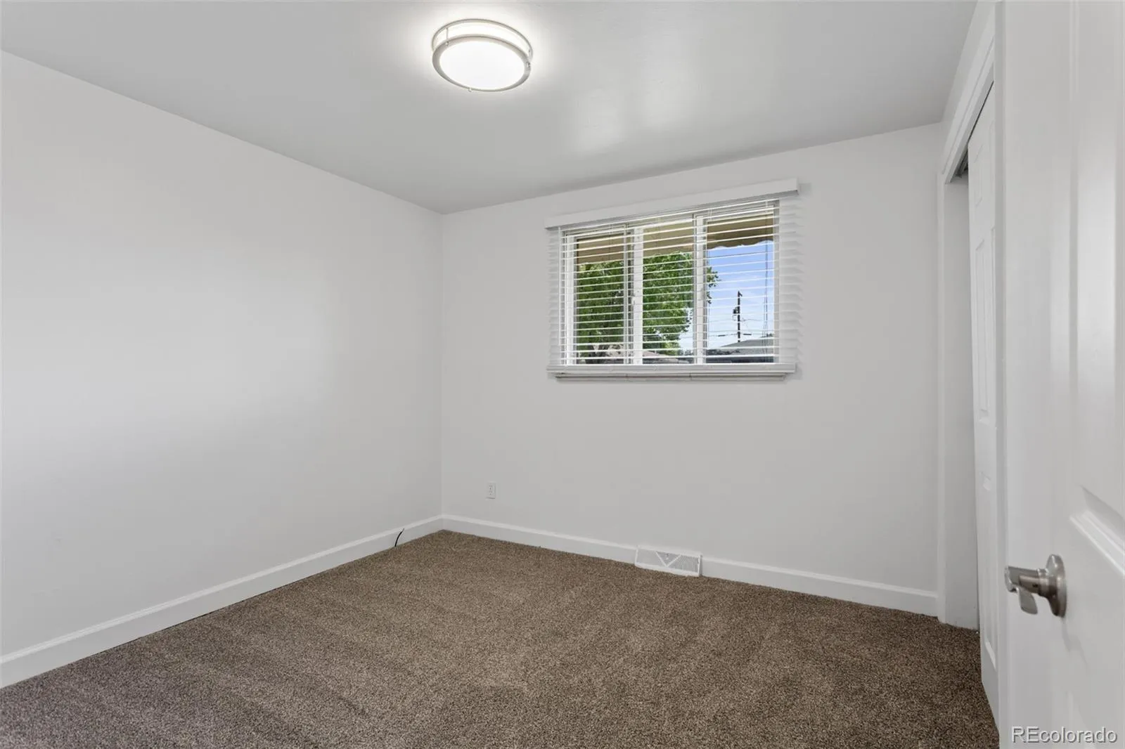 04142026161445 1600 16