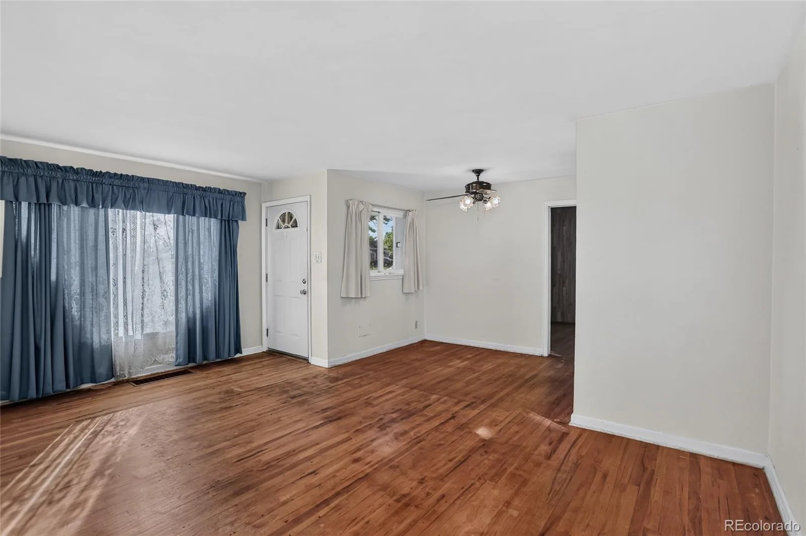 1133 Kingston Street Aurora CO 80010 | MLS #REC9869482 10092026190525 1600 2