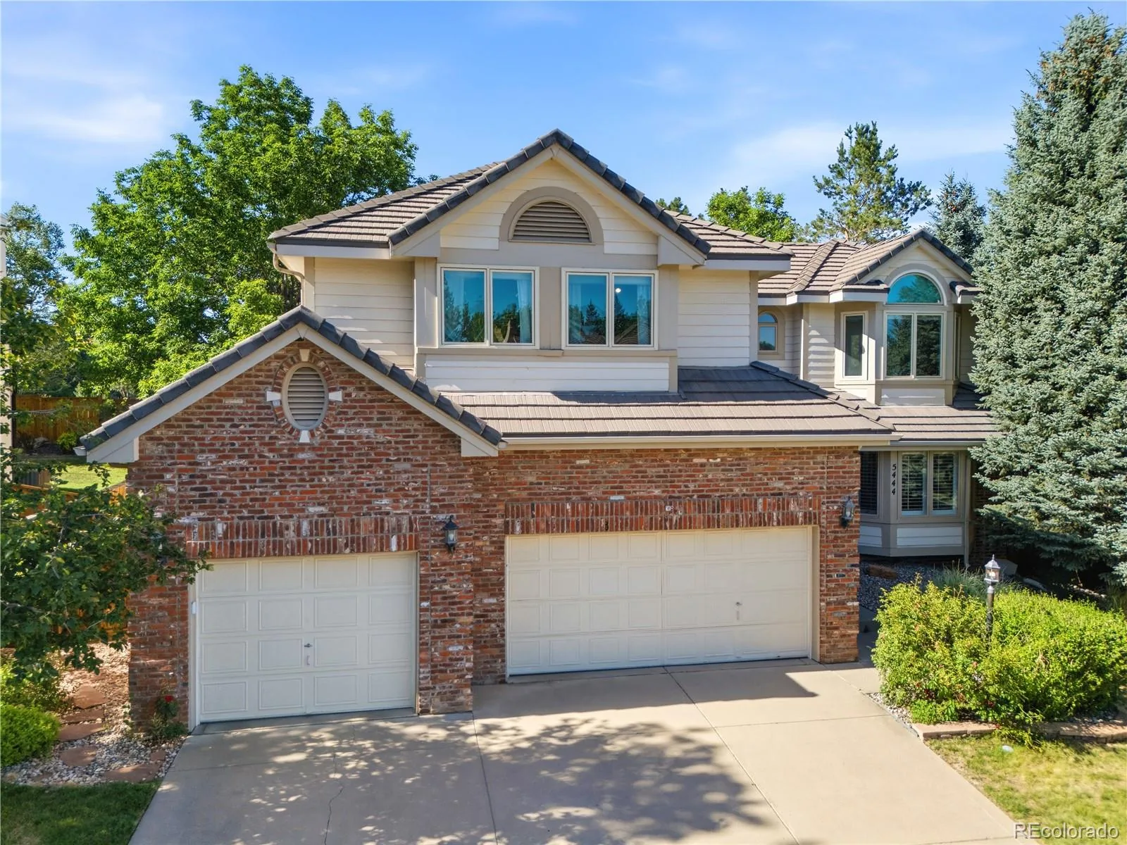 5444 S Geneva Way Englewood CO 80111 | MLS #REC9869502 07302026173740 1600 1