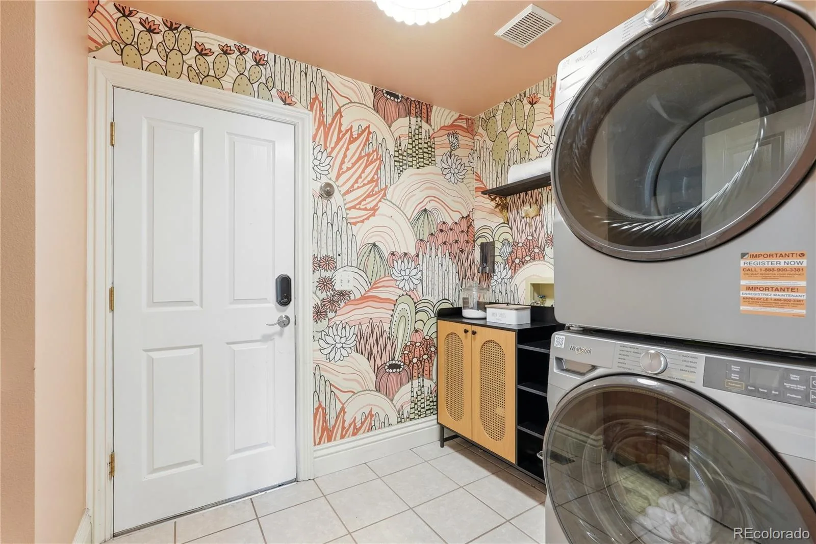 5444 S Geneva Way Englewood CO 80111 | MLS #REC9869502 07302026173740 1600 24