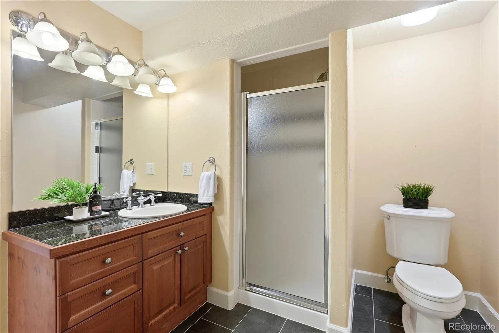 5444 S Geneva Way Englewood CO 80111 | MLS #REC9869502 07302026173740 1600 30