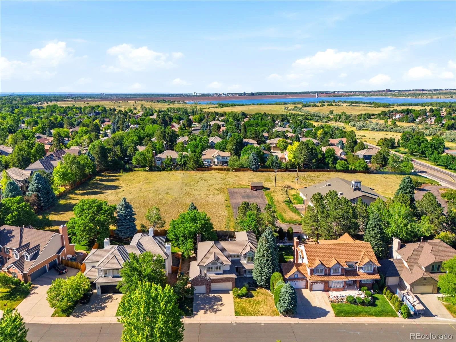5444 S Geneva Way Englewood CO 80111 | MLS #REC9869502 07302026173740 1600 39