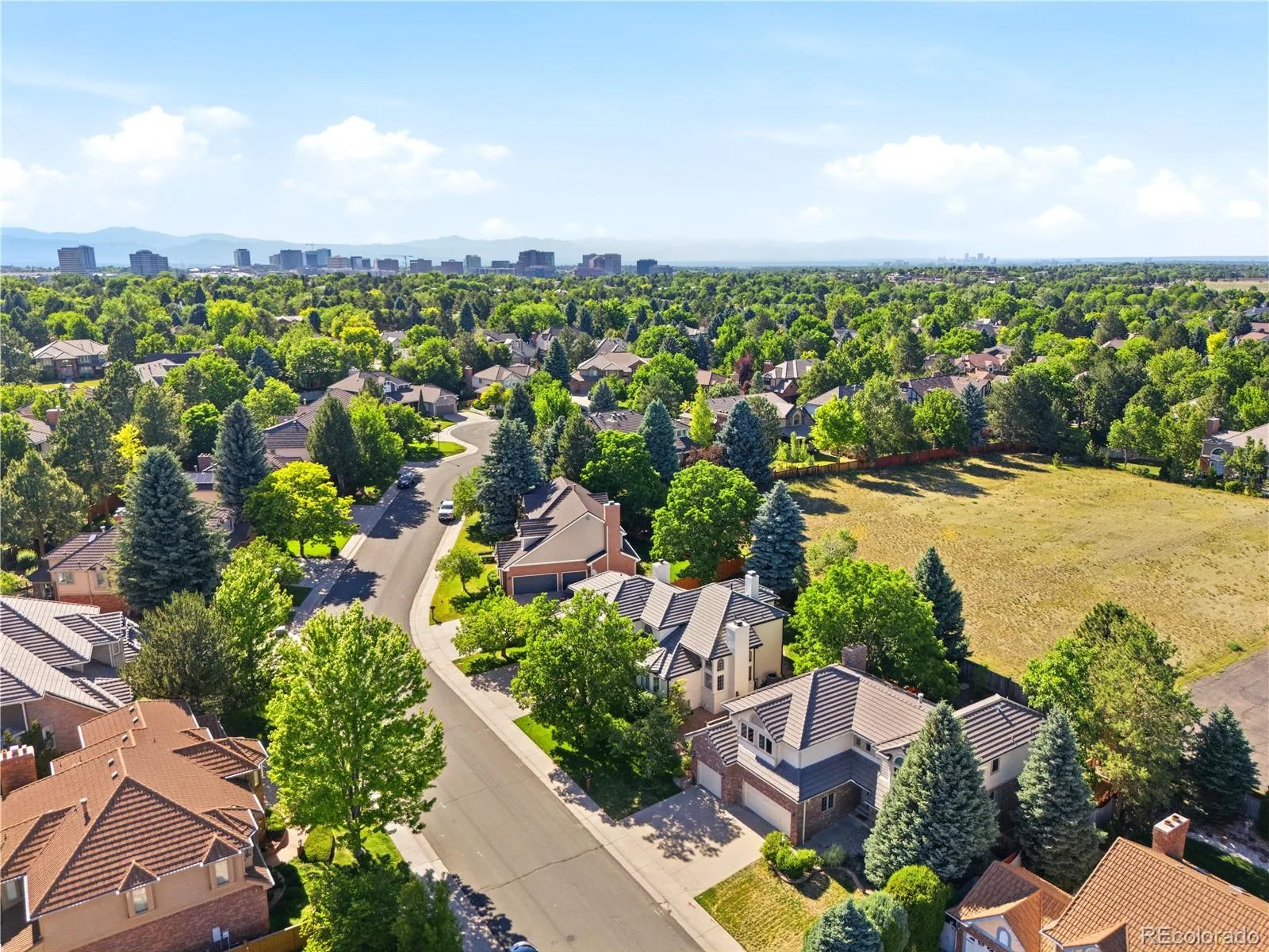 5444 S Geneva Way Englewood CO 80111 | MLS #REC9869502 07302026173740 1600 40