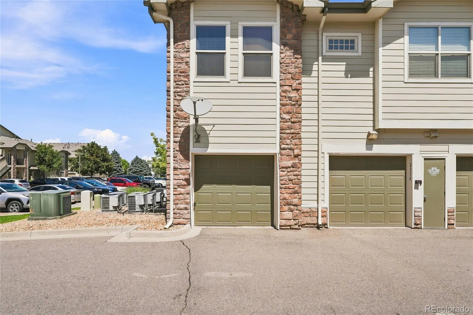5800 Tower Road #2304 Denver CO 80249 | MLS #REC9869832 08172026211544 1600 1