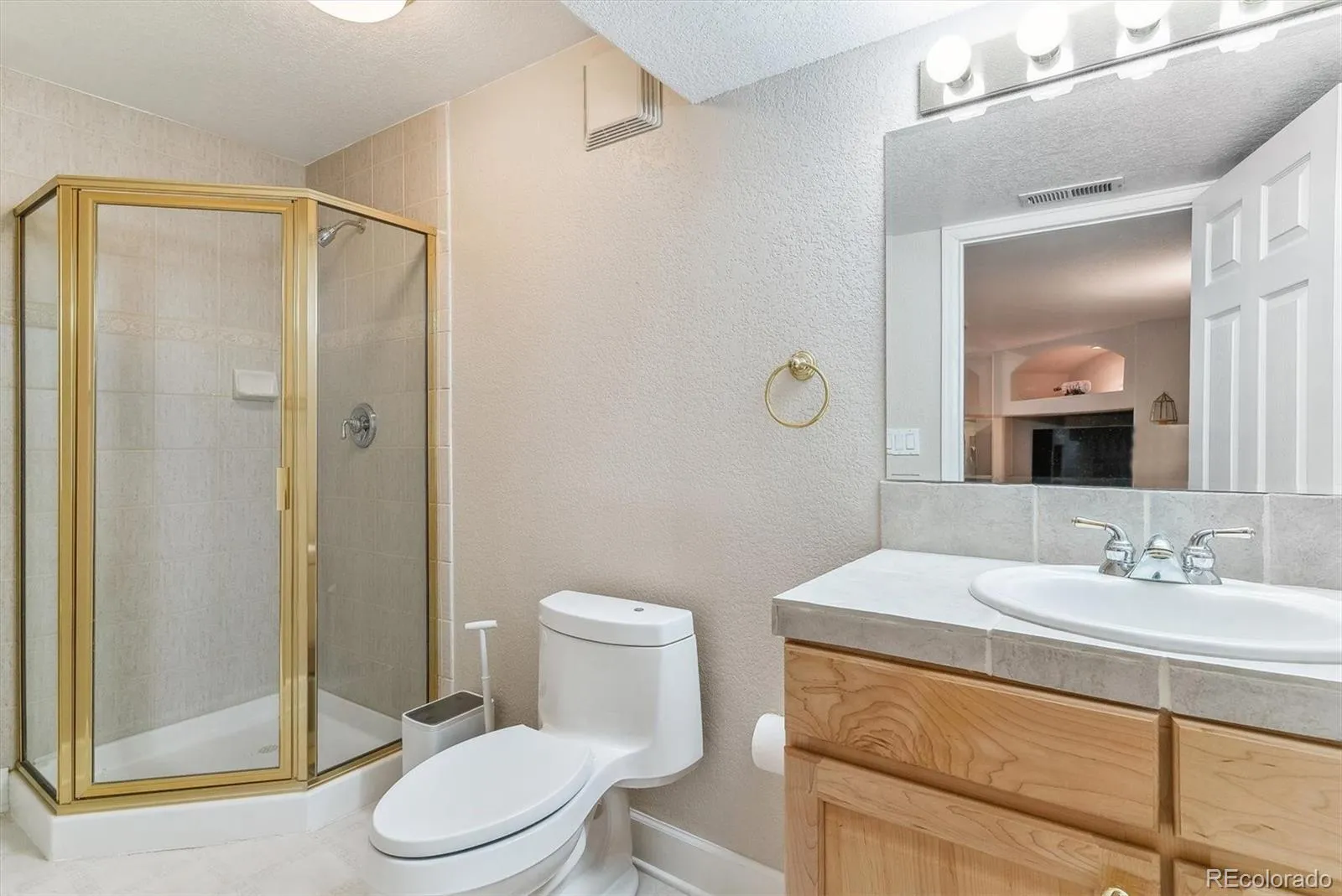 9109 Ironwood Way Highlands Ranch CO 80129 MLS #REC9869972 04292026034736 1600 40