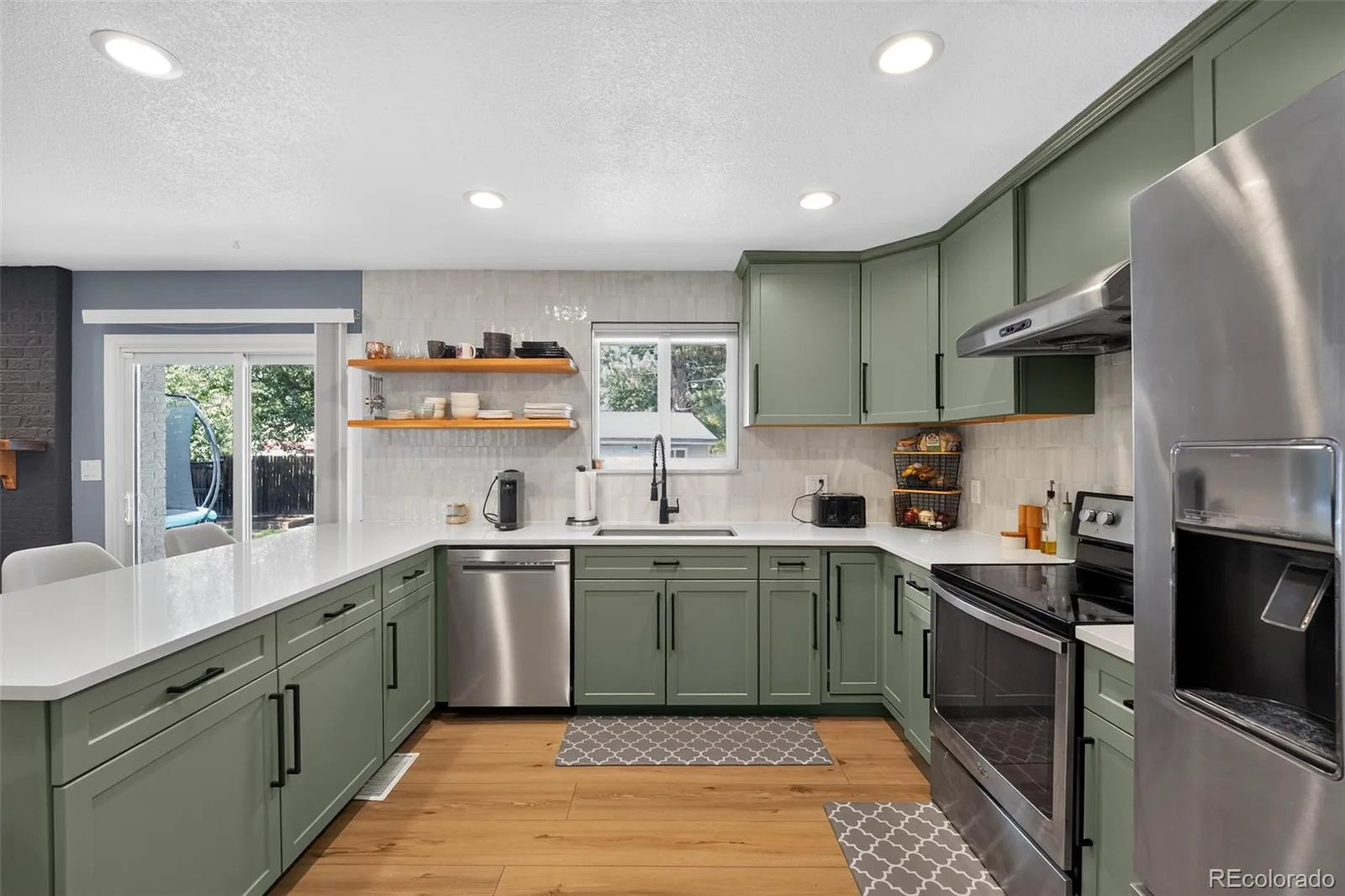 10579 W Warren Drive Denver CO 80227 | MLS #REC9871611 08032026151657 1600 3