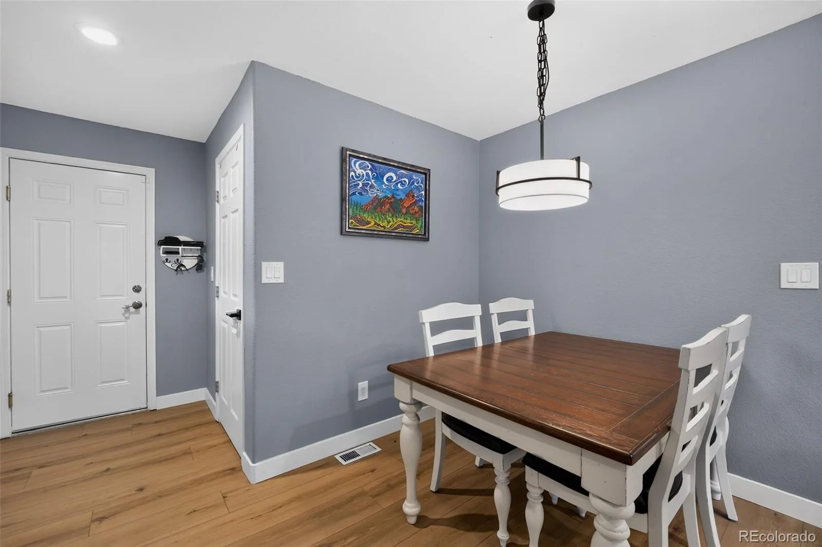 10579 W Warren Drive Denver CO 80227 | MLS #REC9871611 08032026151657 1600 7