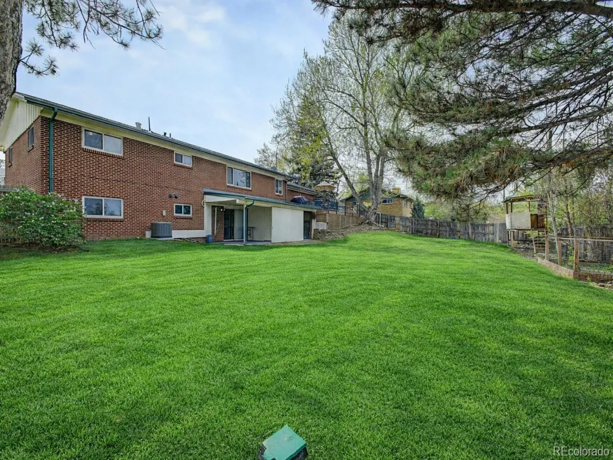 04122026142143 1200 33