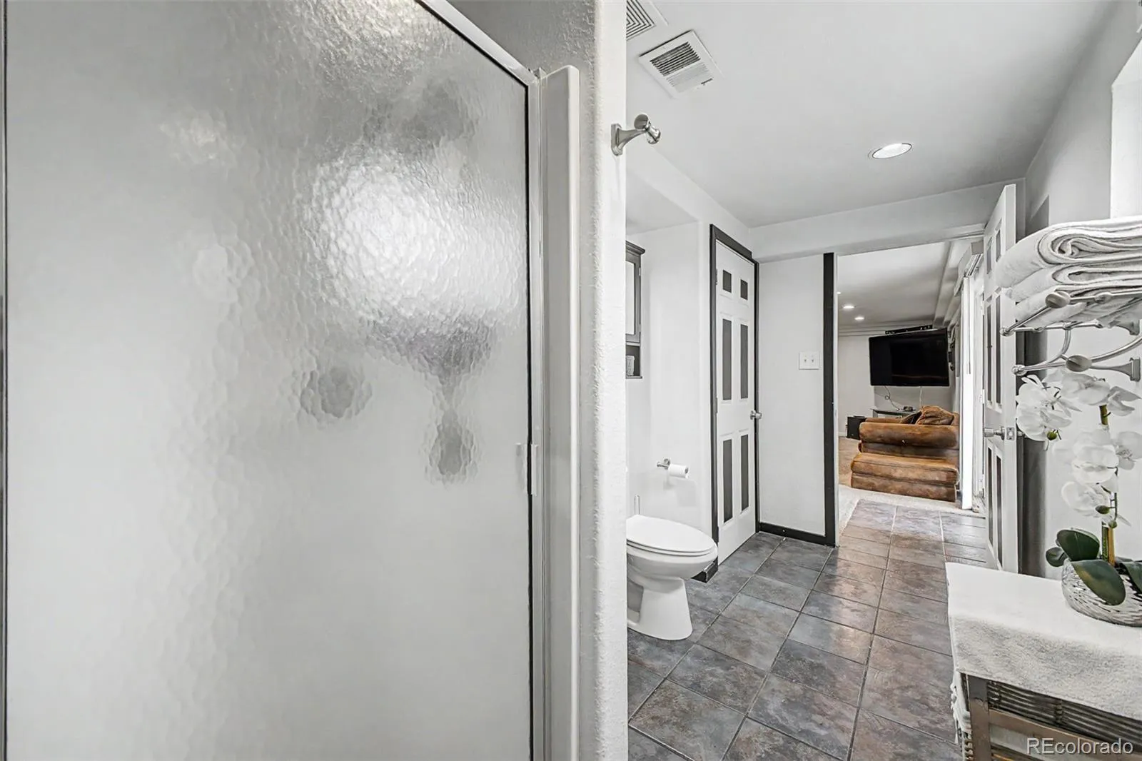 04122026142143 1600 28