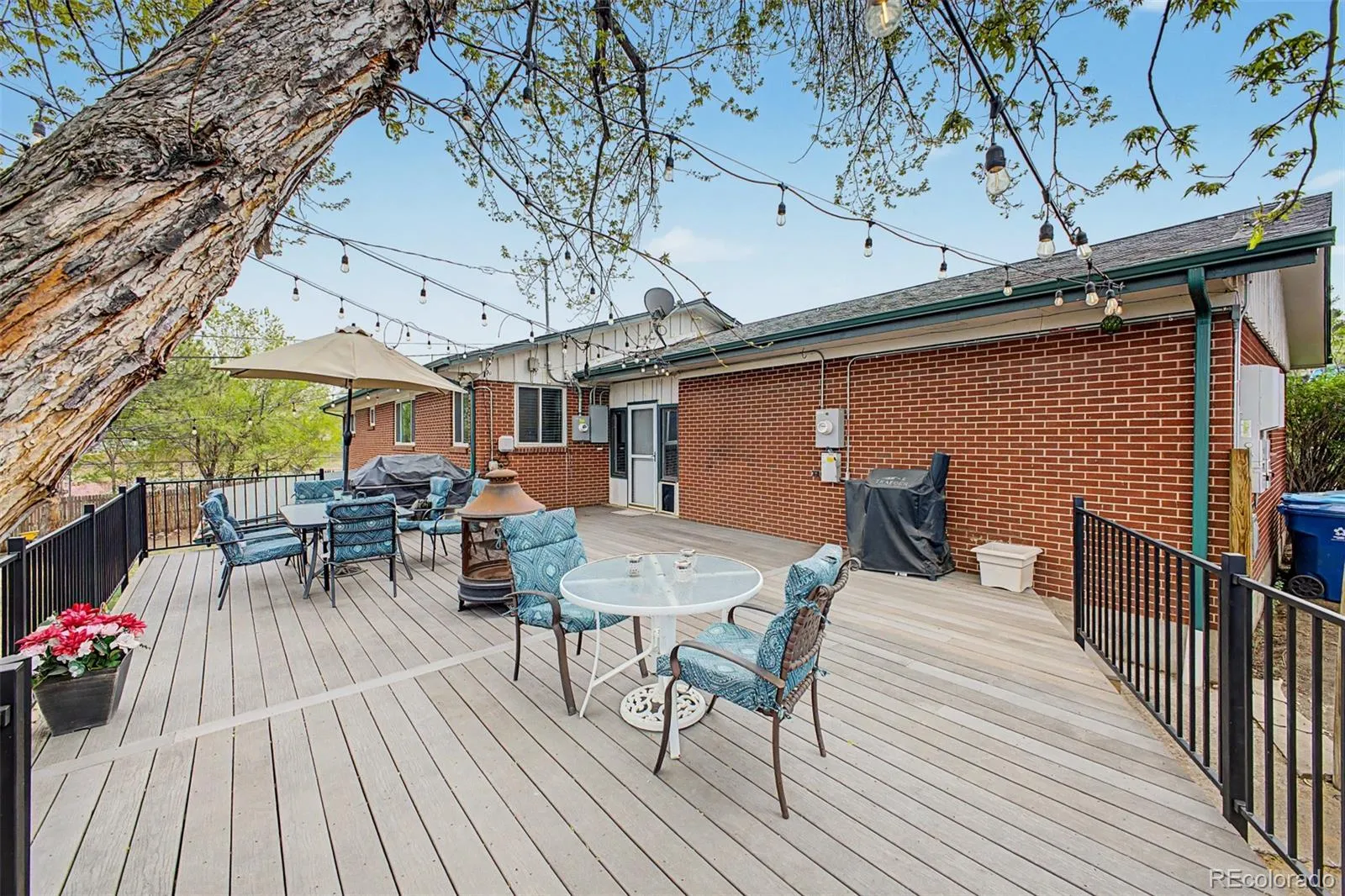 04122026142143 1600 32