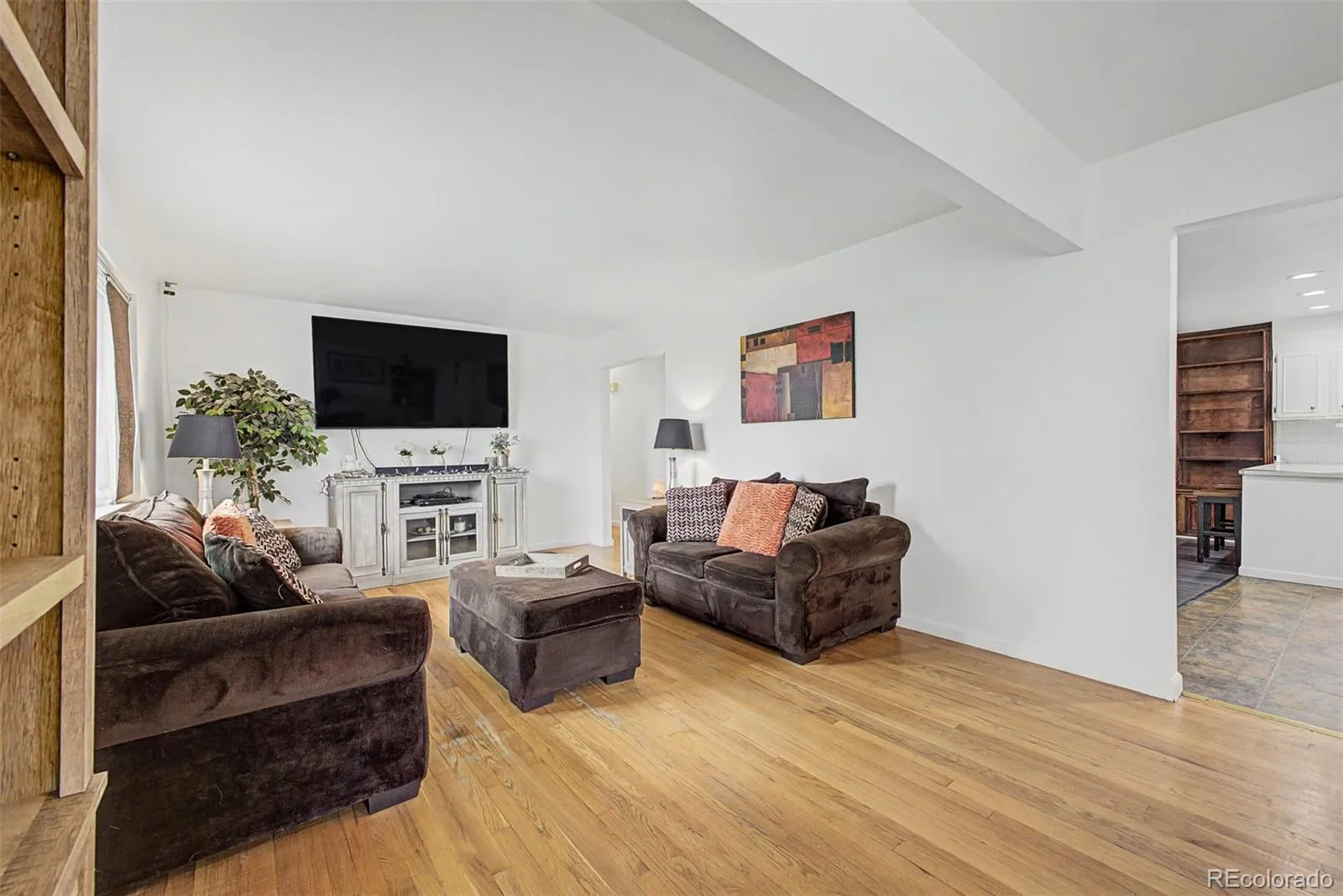 04122026142143 1600 6