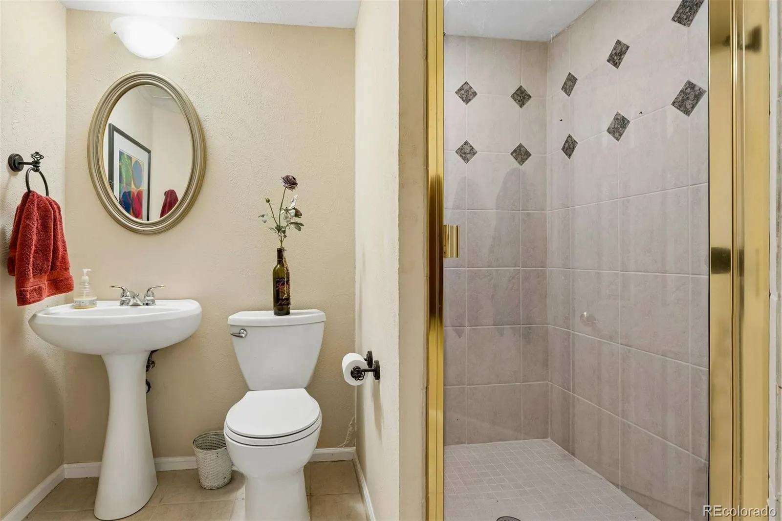 2446 S Vaughn Way #E Aurora CO 80014 MLS #REC9872685 05032026022029 1600 24