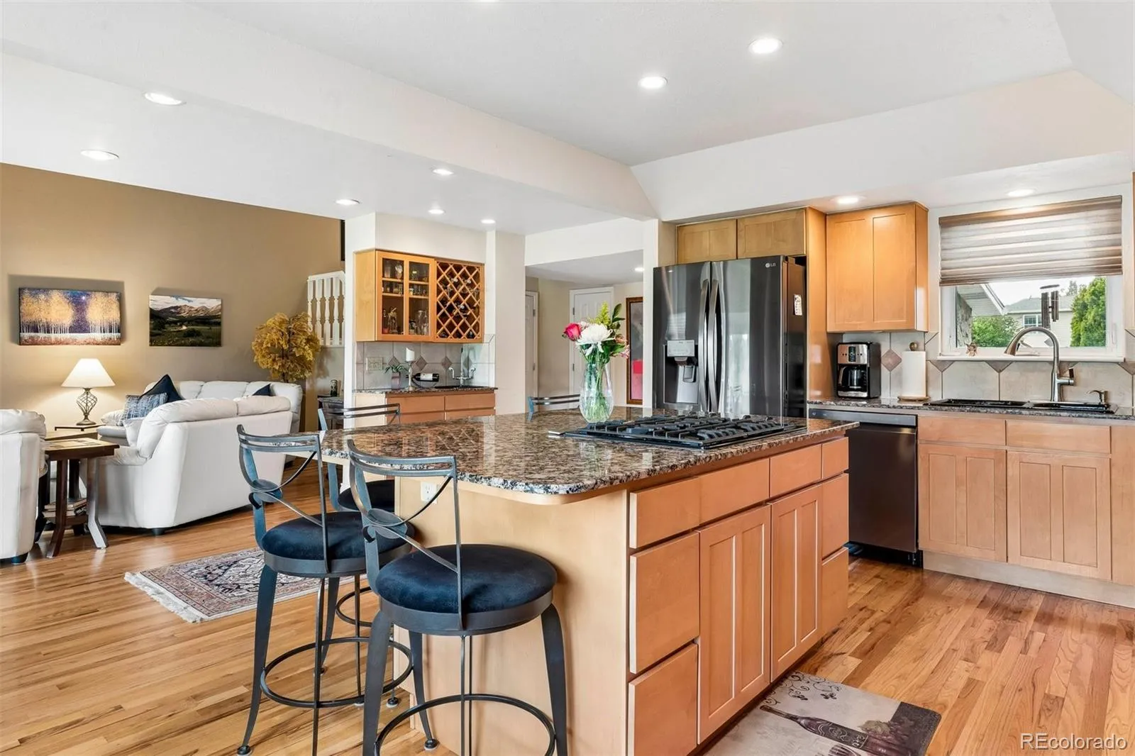 2446 S Vaughn Way #E Aurora CO 80014 MLS #REC9872685 05032026022029 1600 5