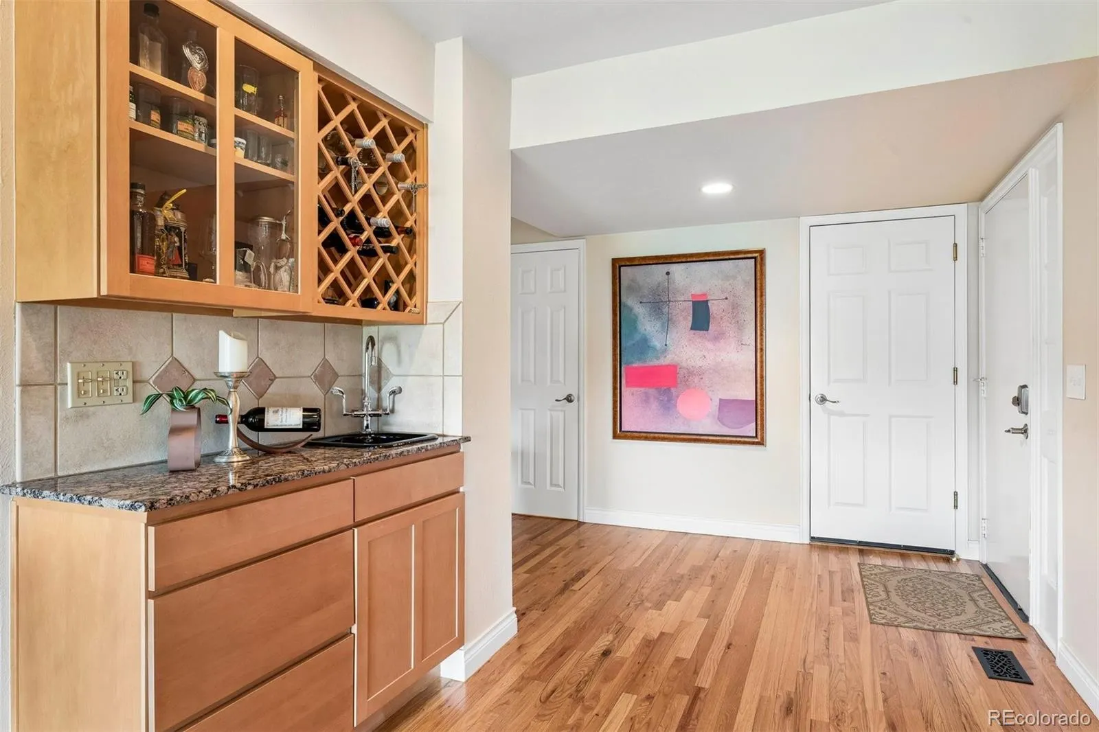 2446 S Vaughn Way #E Aurora CO 80014 MLS #REC9872685 05032026022029 1600 9