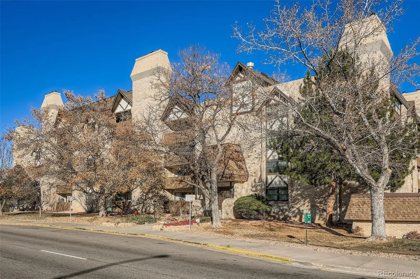 7255 E Quincy Avenue #403 Denver CO 80237 MLS #REC9874227 04102026182656 1600 26