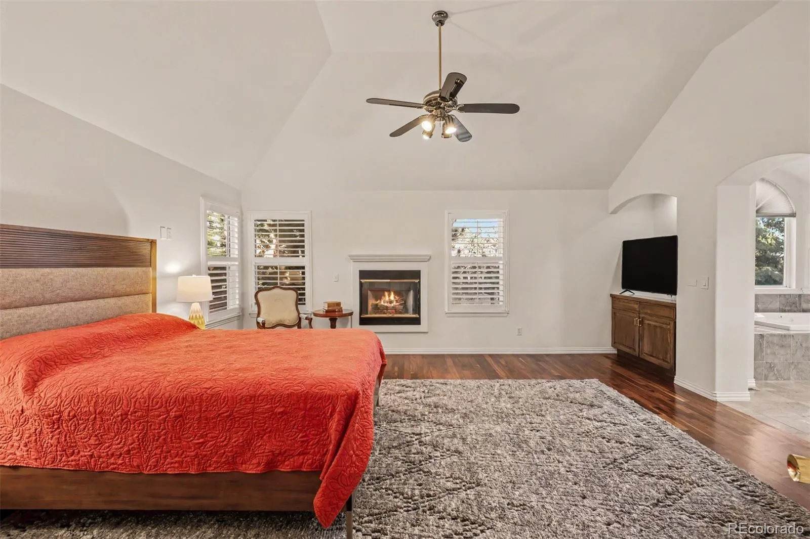 04172026163112 1600 21