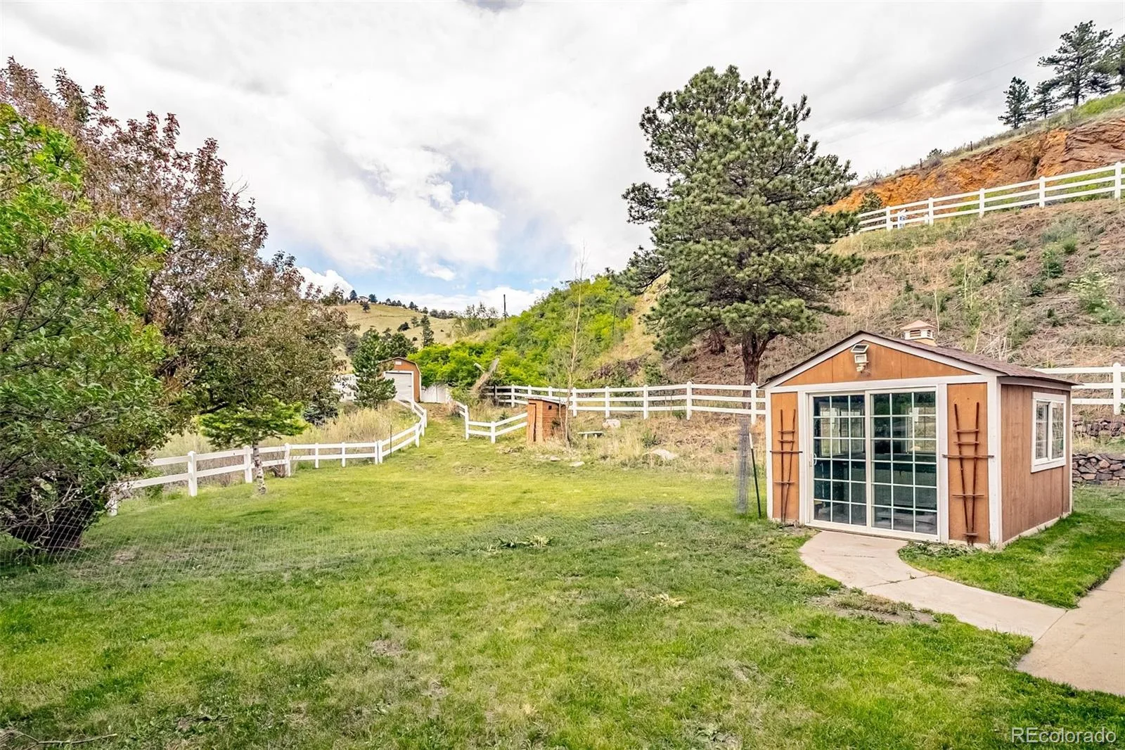 22730 US Highway 40 Golden CO 80401 | MLS #REC9875155 07152026085424 1600 19