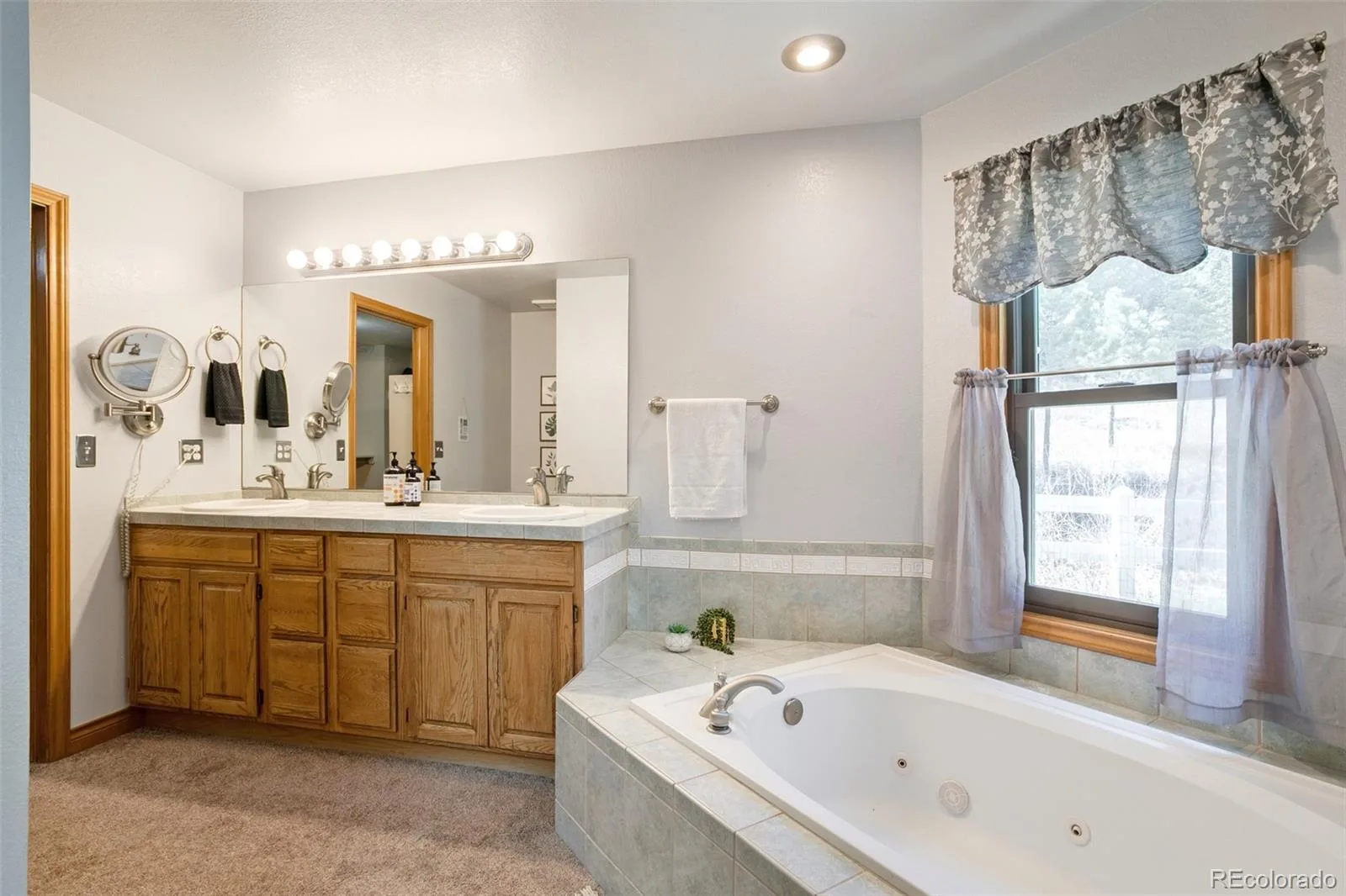 22730 US Highway 40 Golden CO 80401 | MLS #REC9875155 07152026085424 1600 9