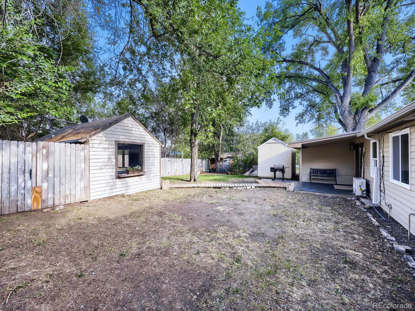 1348 Welch Street Golden CO 80401 MLS #REC9875610 06122026202406 1600 24