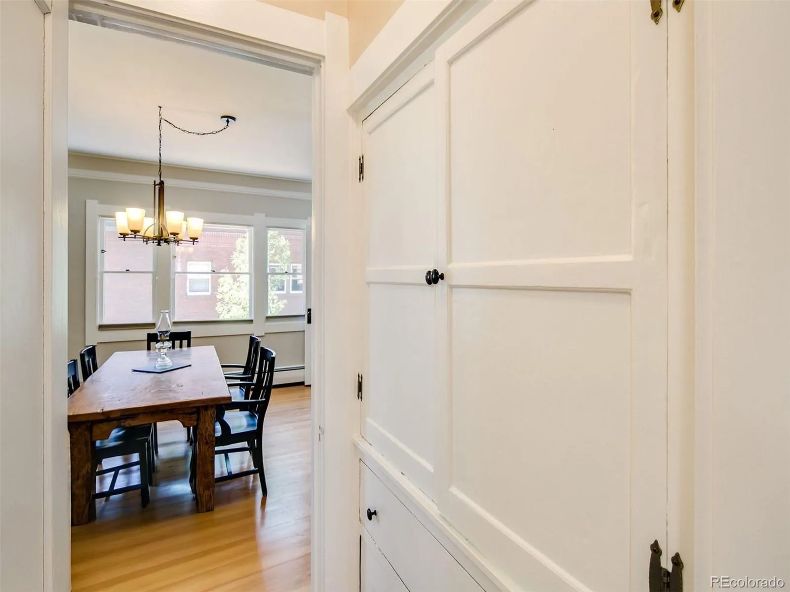 04292026014800 1600 7
