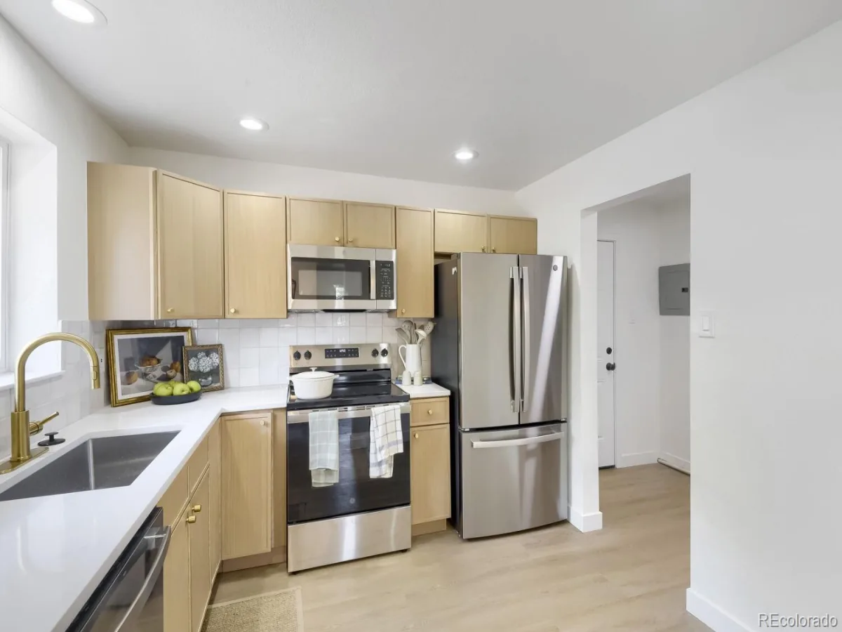 3501 Holly Street Denver CO 80207 | MLS #REC9877420 08062026204803 1200 1