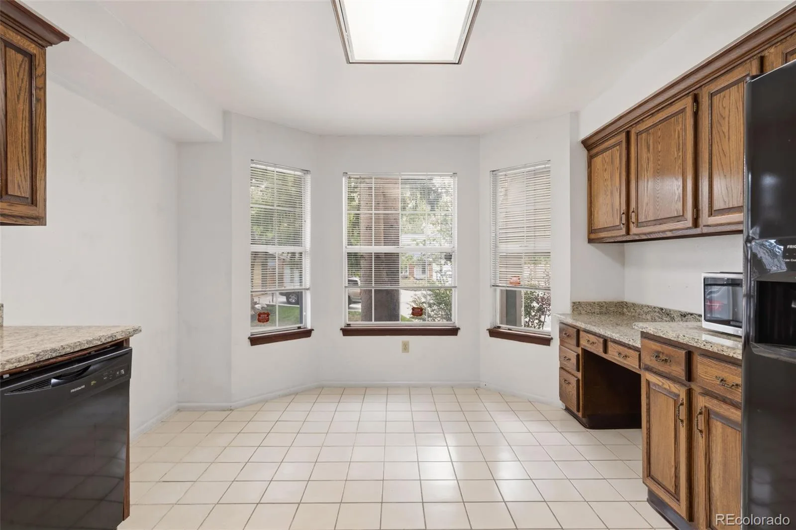 11423 W Sharkstooth Peak Littleton CO 80127 | MLS #REC9879854 08152026181810 1600 8