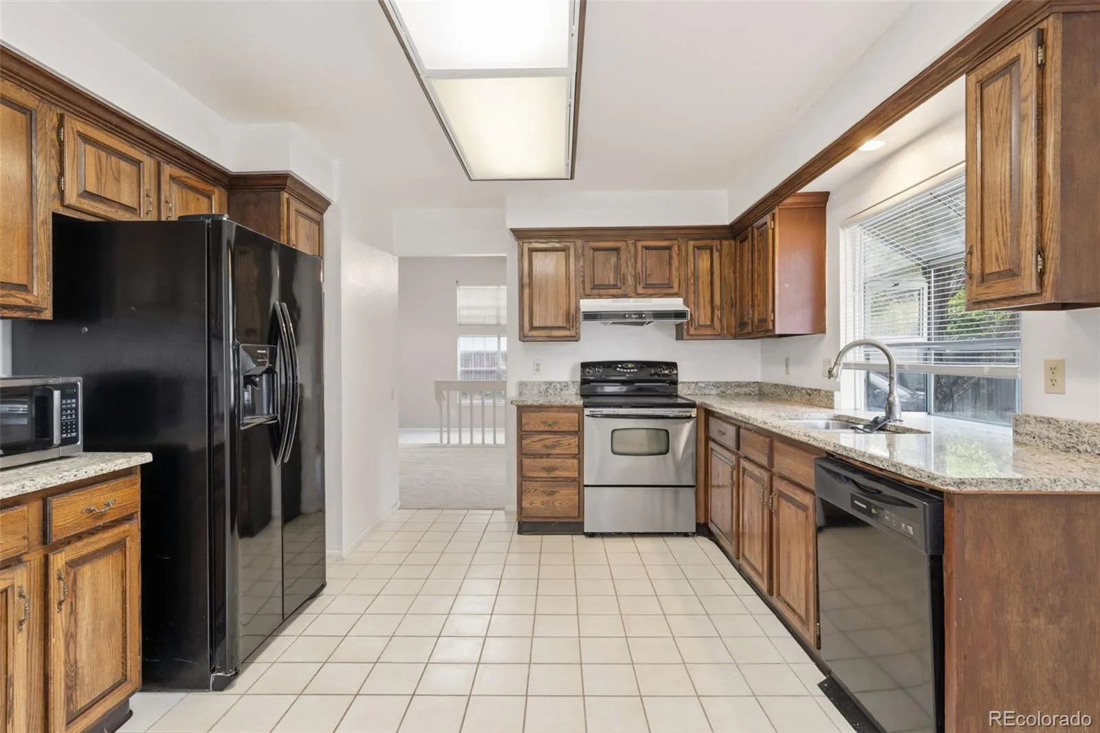 11423 W Sharkstooth Peak Littleton CO 80127 | MLS #REC9879854 08152026181810 1600 9