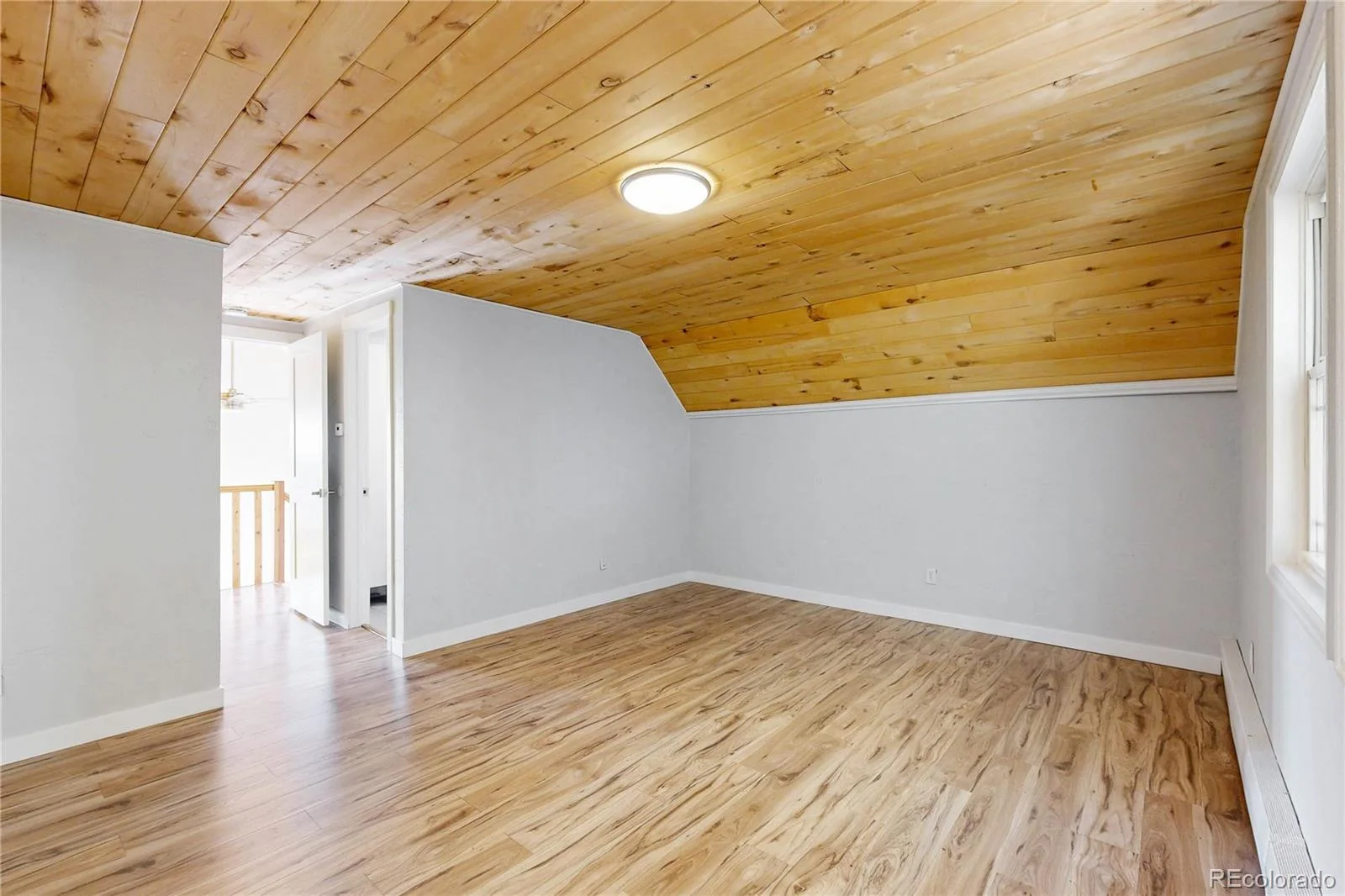 32391 Lodgepole Drive Evergreen CO 80439 | MLS #REC9882493 08112026032444 1600 33