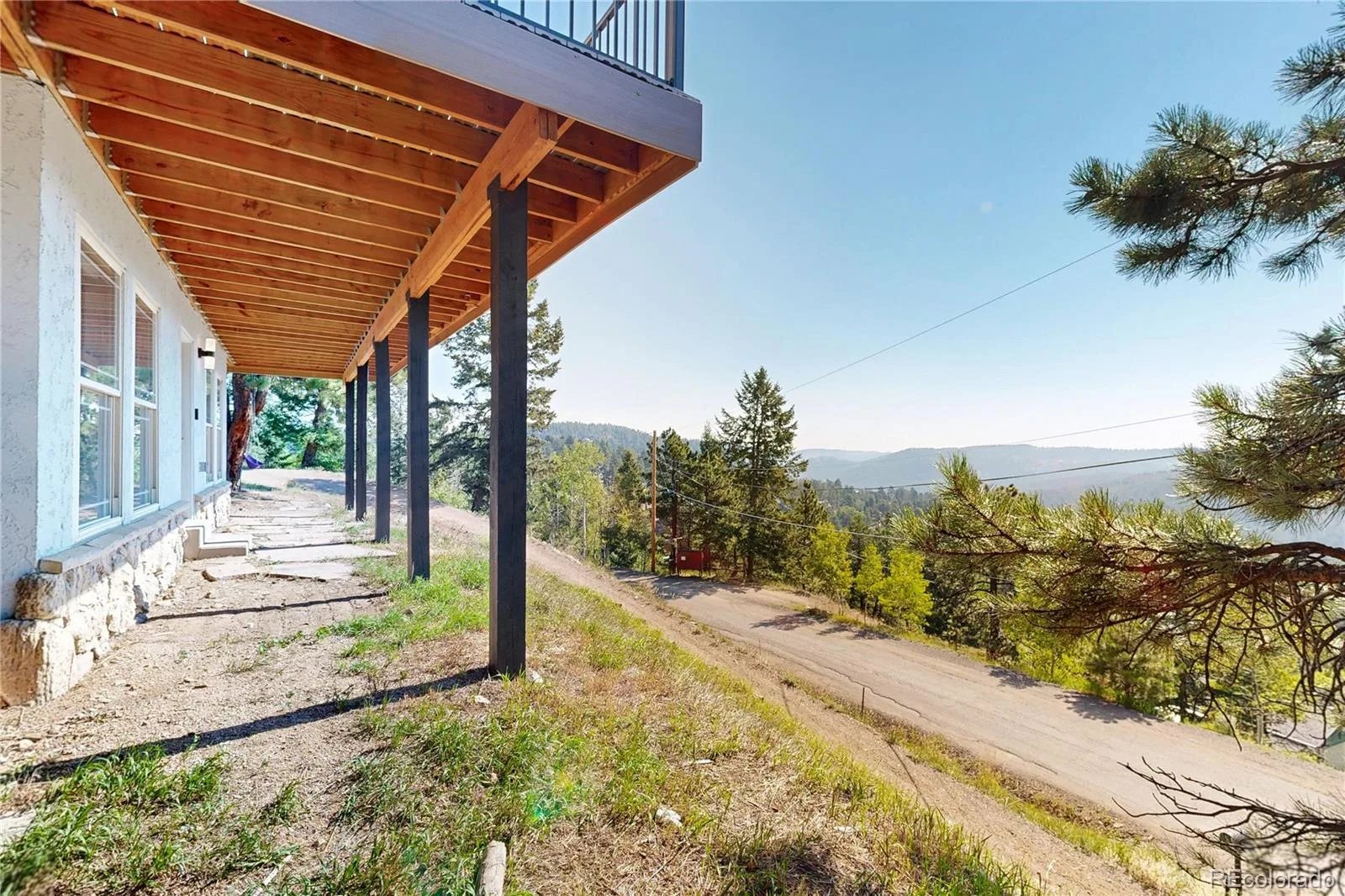 32391 Lodgepole Drive Evergreen CO 80439 | MLS #REC9882493 08112026032444 1600 44
