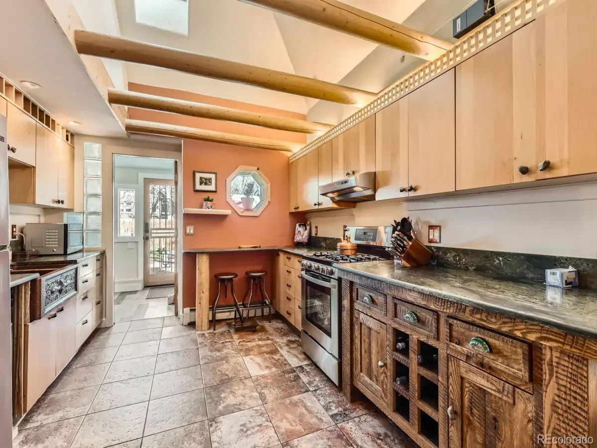 02262026193345 1200 10