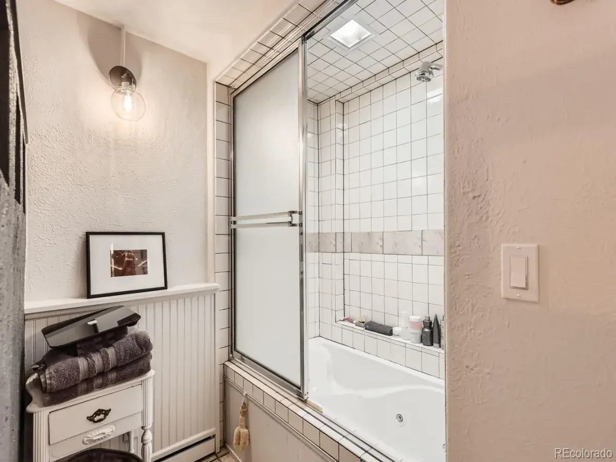 02262026193345 1200 15