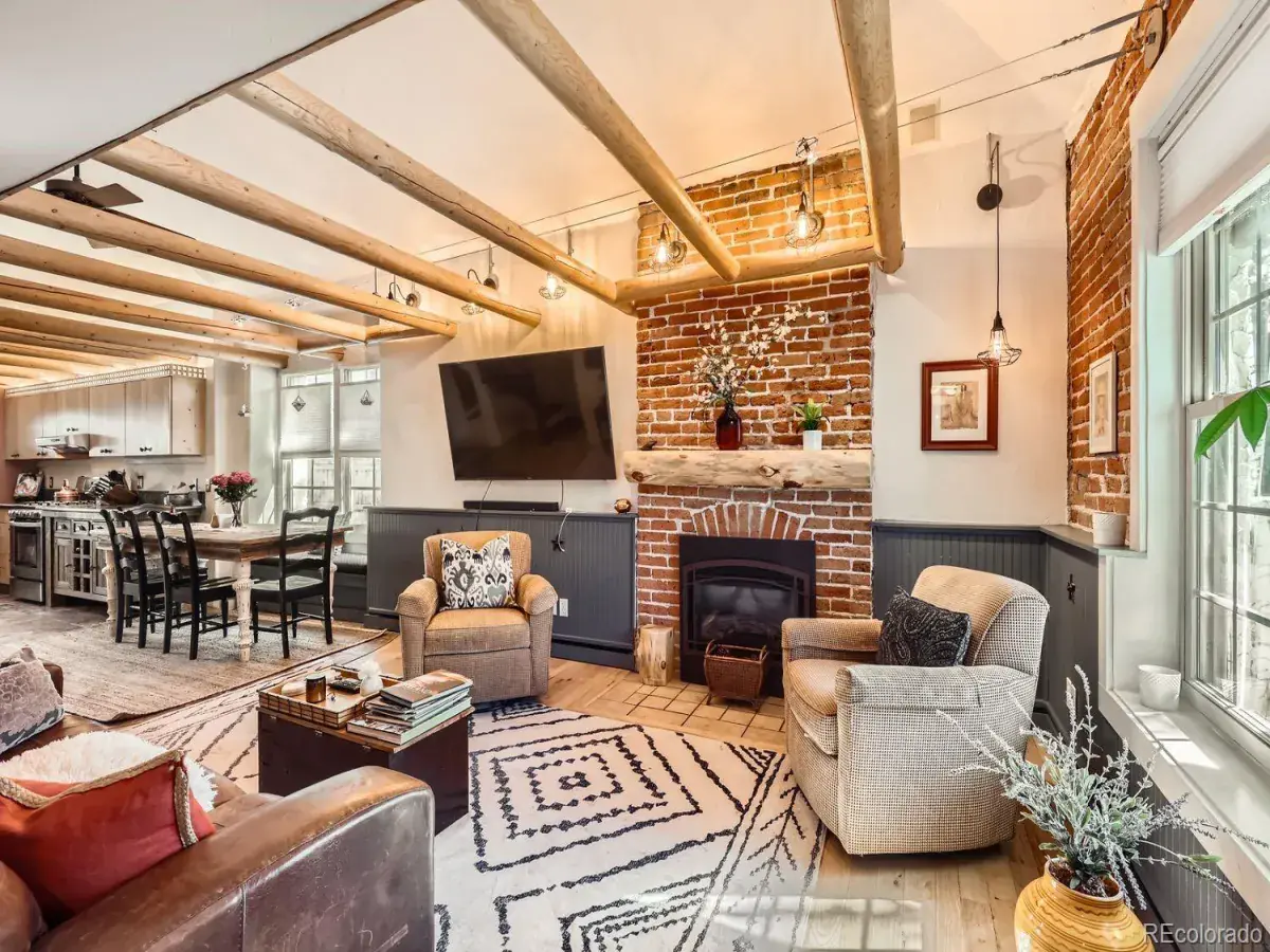 02262026193345 1200 8