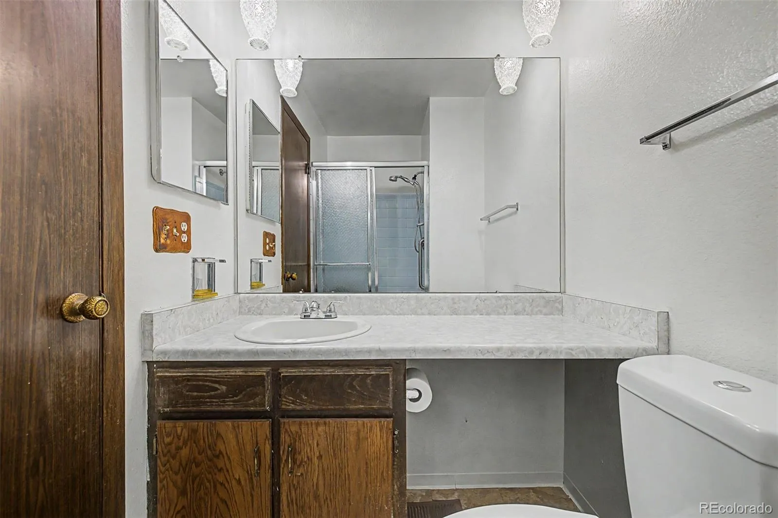 5009 Uvalda Street Denver CO 80239 MLS #REC9884140 04232026133915 1600 14