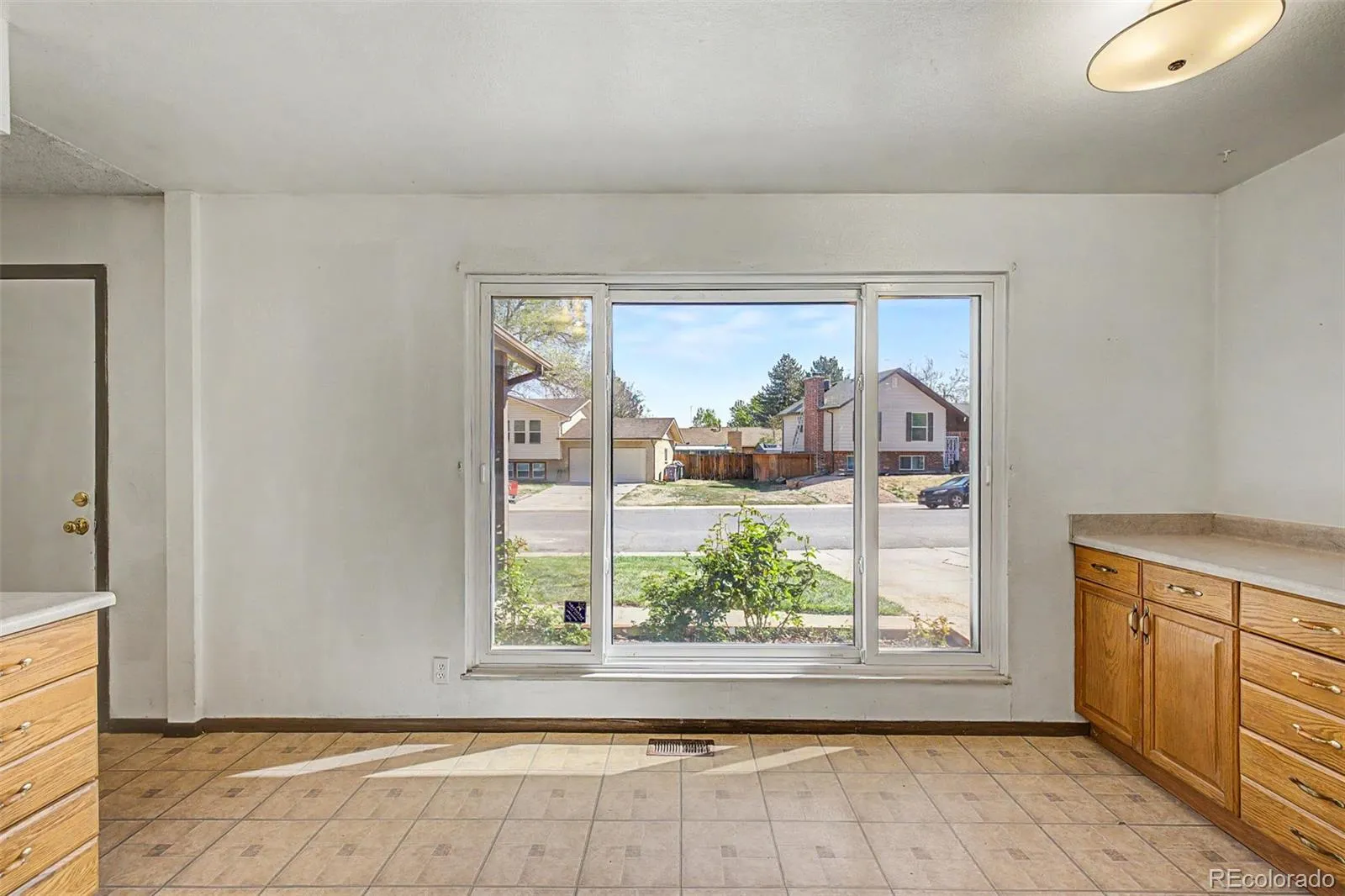 5009 Uvalda Street Denver CO 80239 MLS #REC9884140 04232026133915 1600 3