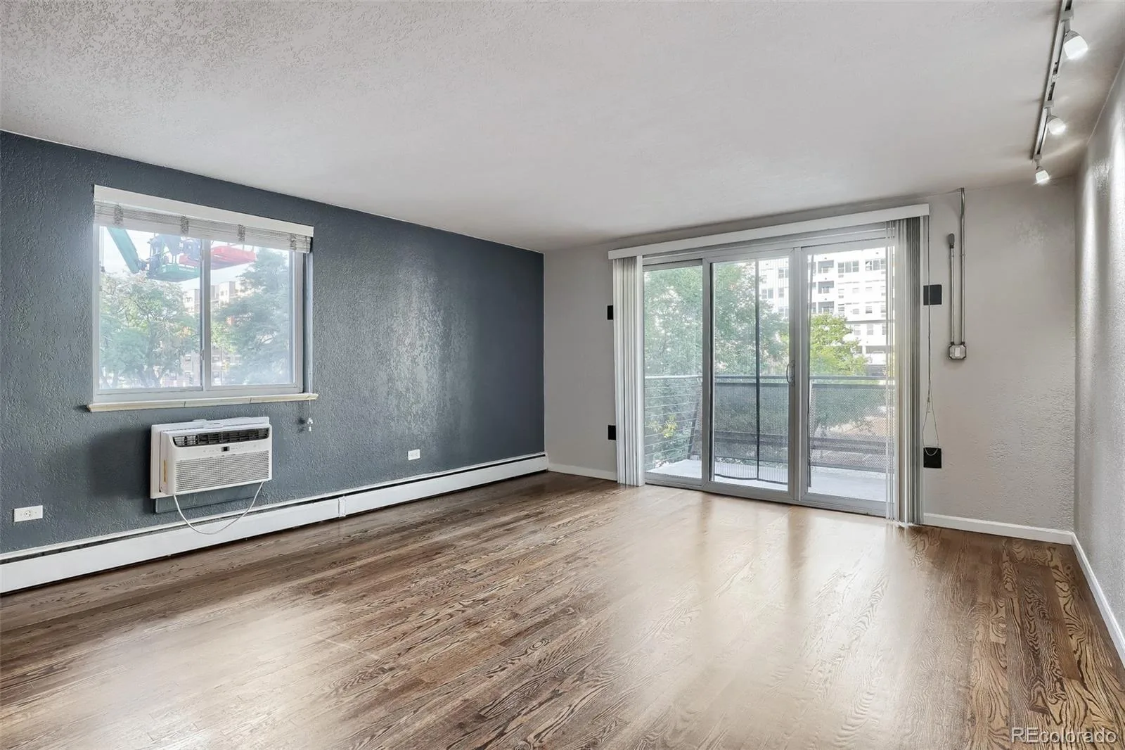 1336 N Logan Street #302 Denver CO 80203 | MLS #REC9884475 08262026210435 1600 4