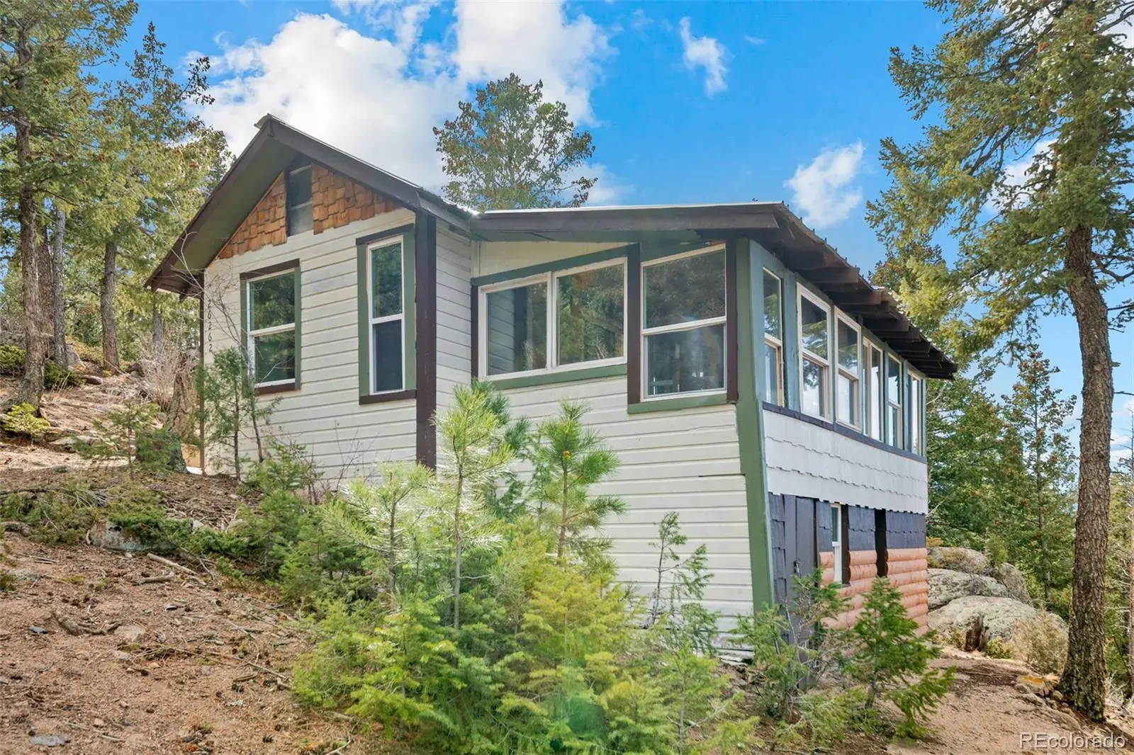 26262 Fern Gulch Road Evergreen CO 80439 | MLS #REC9886286 03022026200820 1600 23