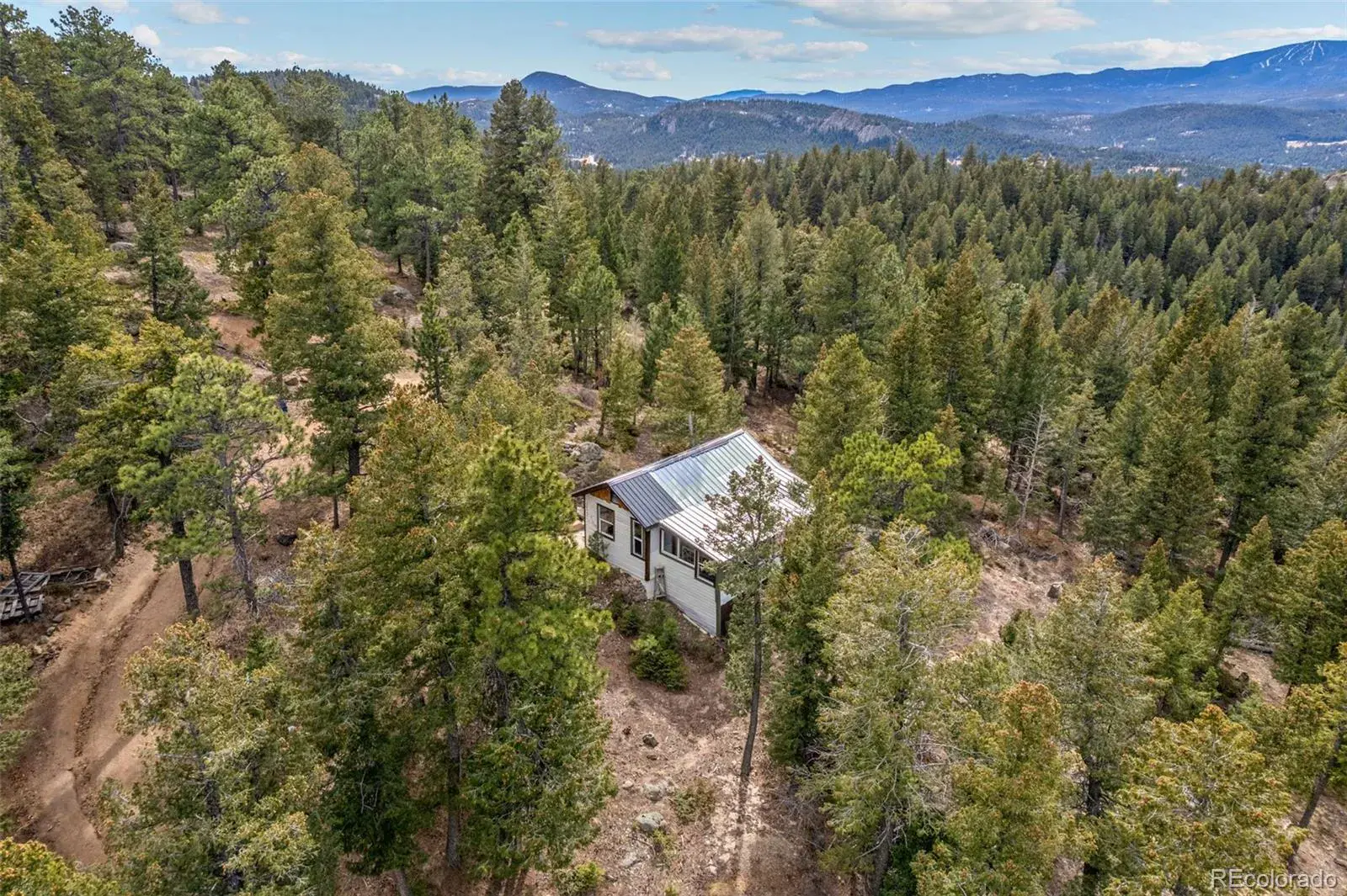 26262 Fern Gulch Road Evergreen CO 80439 | MLS #REC9886286 03022026200820 1600 29