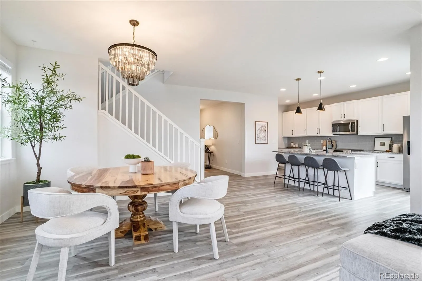 9330 Dunraven Street Arvada CO 80007 MLS #REC9887018 05192026140649 1600 3