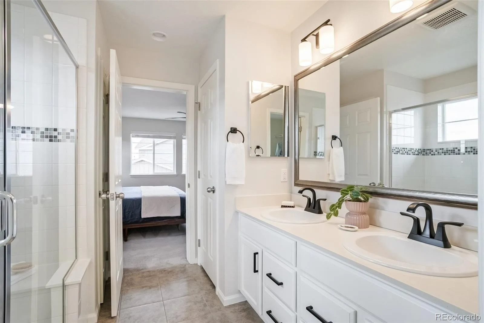 9330 Dunraven Street Arvada CO 80007 MLS #REC9887018 05192026140649 1600 32