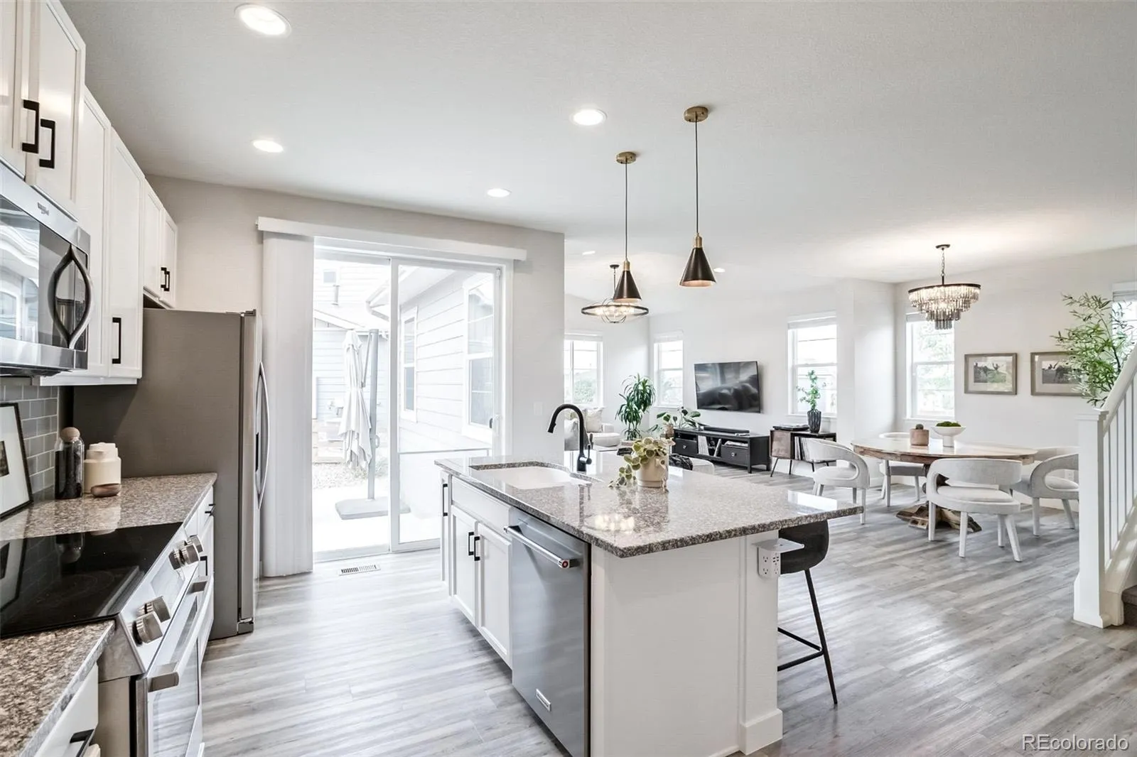 9330 Dunraven Street Arvada CO 80007 MLS #REC9887018 05192026140649 1600 9
