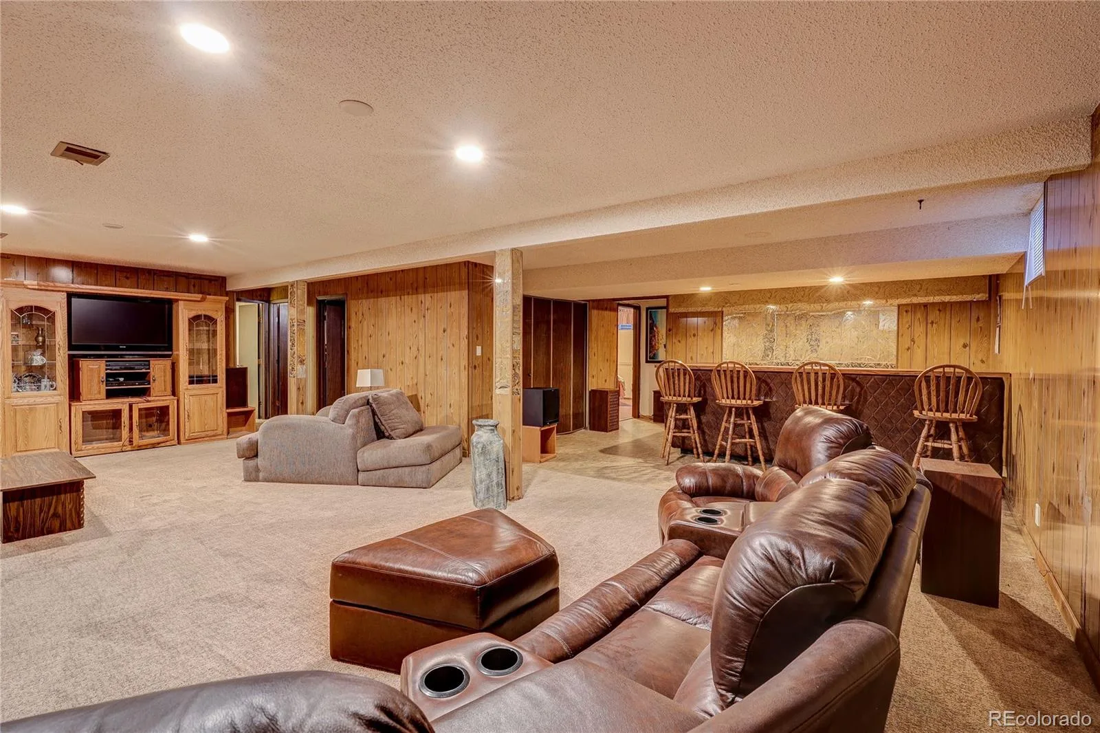 5092 Xanadu Street Denver CO 80239 | MLS #REC9887128 08292026120325 1600 26
