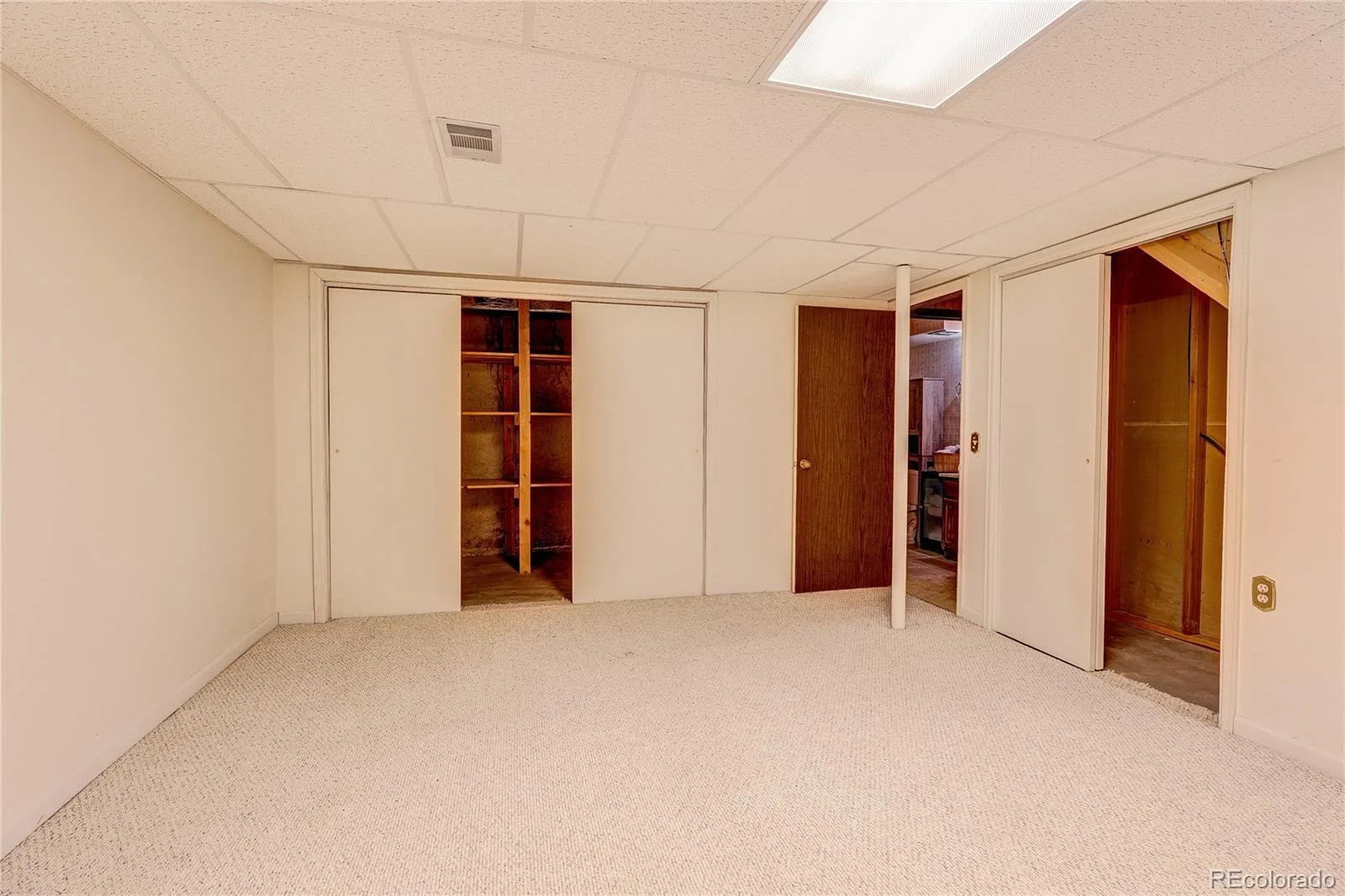 5092 Xanadu Street Denver CO 80239 | MLS #REC9887128 08292026120325 1600 37