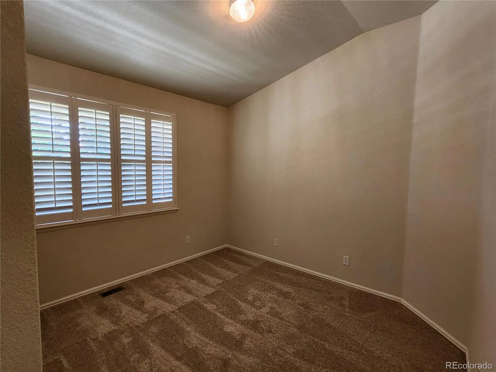 04132026161435 1600 17