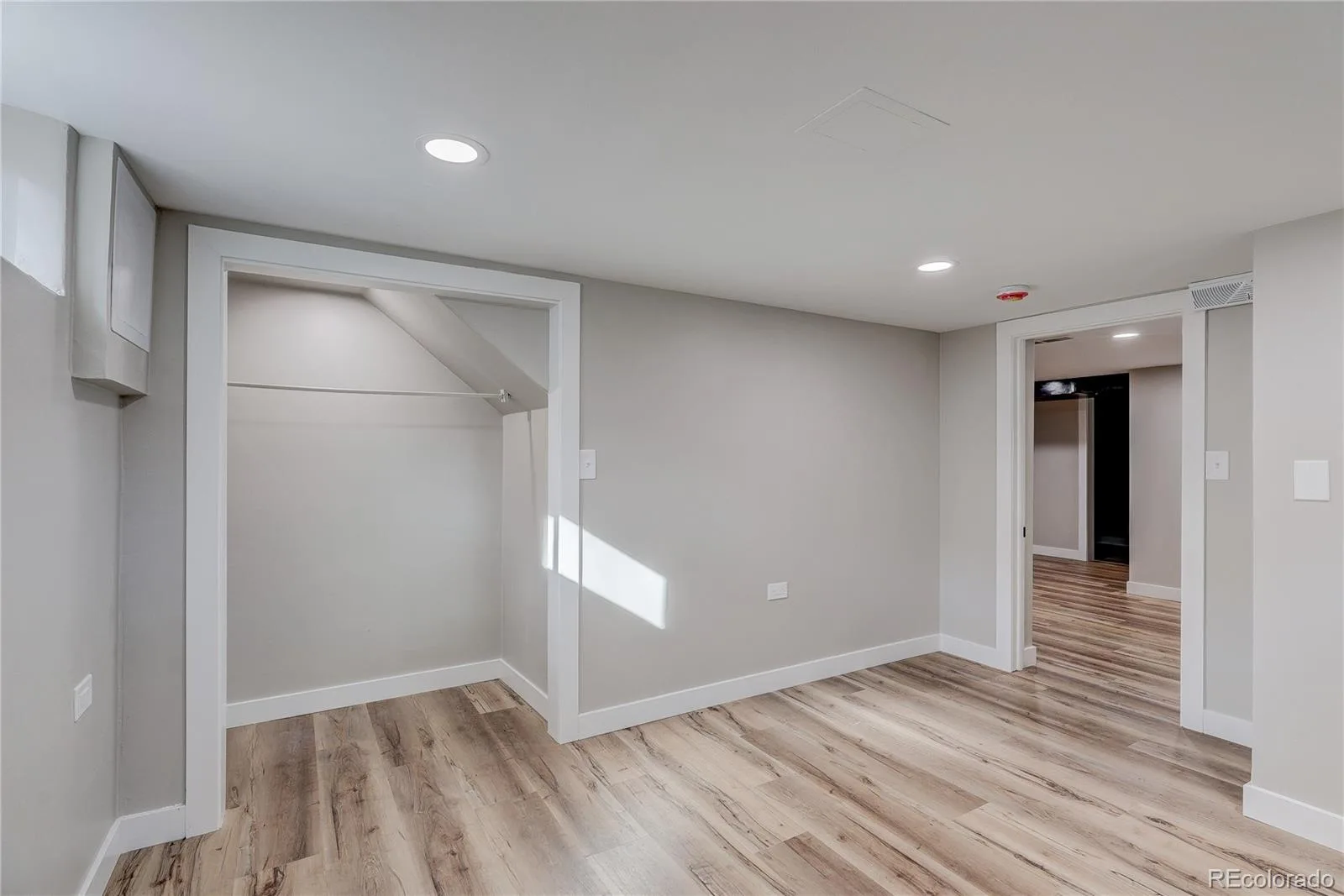 4730 Pierce Street Wheat Ridge CO 80033 MLS #REC9889479 06162026224031 1600 23