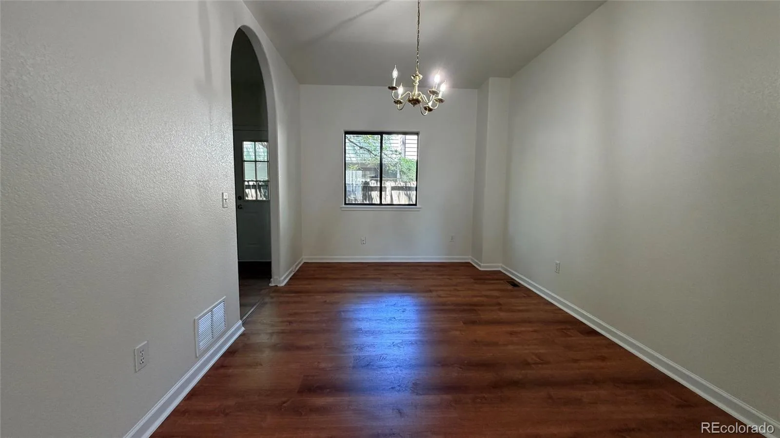 10693 W 63rd Drive #102 Arvada CO 80004 | MLS #REC9892071 06122026232444 1600 20